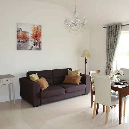 Sheephouse Country Courtyard