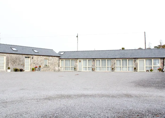 Landsted Sheephouse Country Courtyard